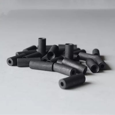 Un buen precio. Varillas de grafito de carbono de metalurgia de baja porosidad en línea
